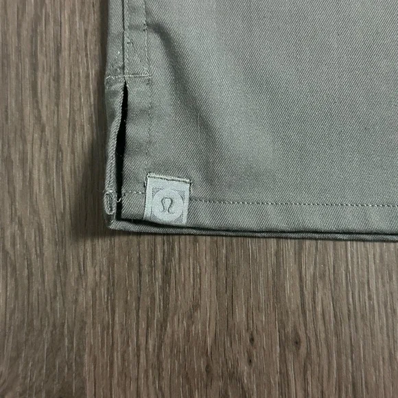 Lululemon Button Up - Picture 4 of 4